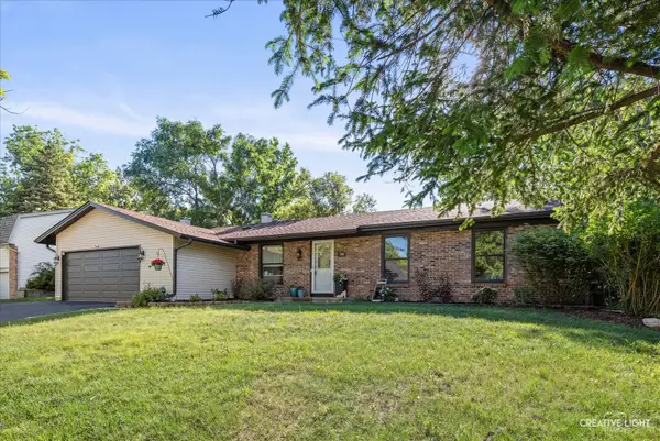 706 N Pinecrest Road, Bolingbrook, IL 60440