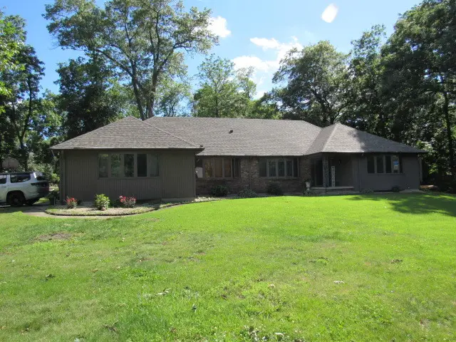 606 Mary Lane, Saint Anne, IL 60964 - #1
