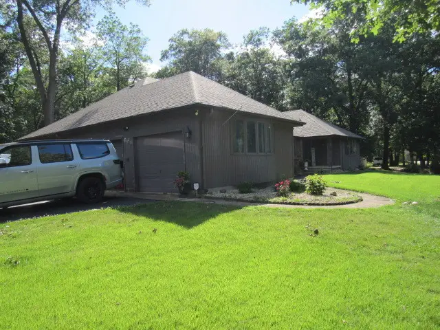 606 Mary Lane, Saint Anne, IL 60964 - #3