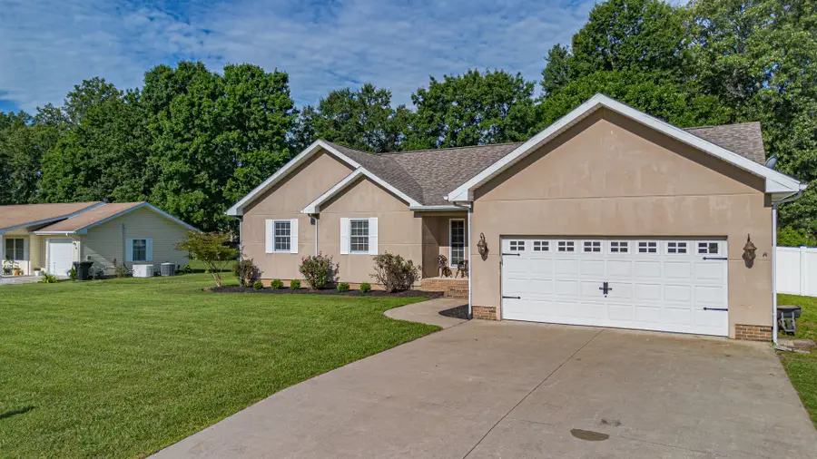 13 Woodhaven Drive, Metropolis, IL 62960 - #2