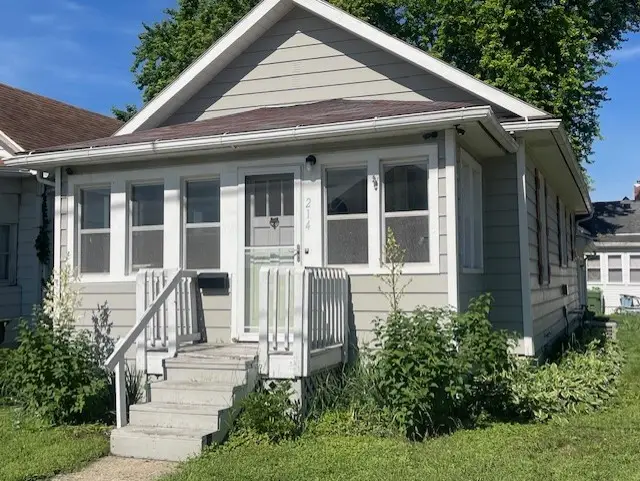 214 N 3rd Street, Clinton, IA 52732 - #1