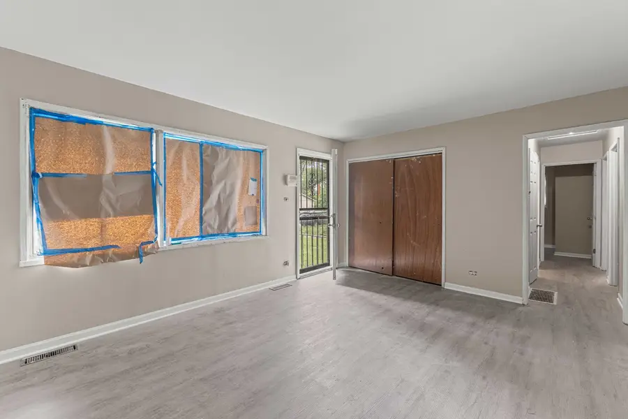 172 W 158th Street, Harvey, IL 60426 - #3