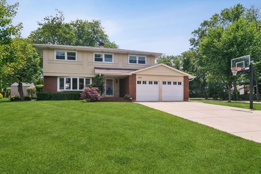 1201 E Barberry Lane, Mount Prospect, IL 60056 - #2