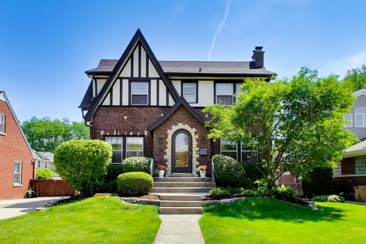 125 N Peck Avenue, La Grange, IL 60525 - #1