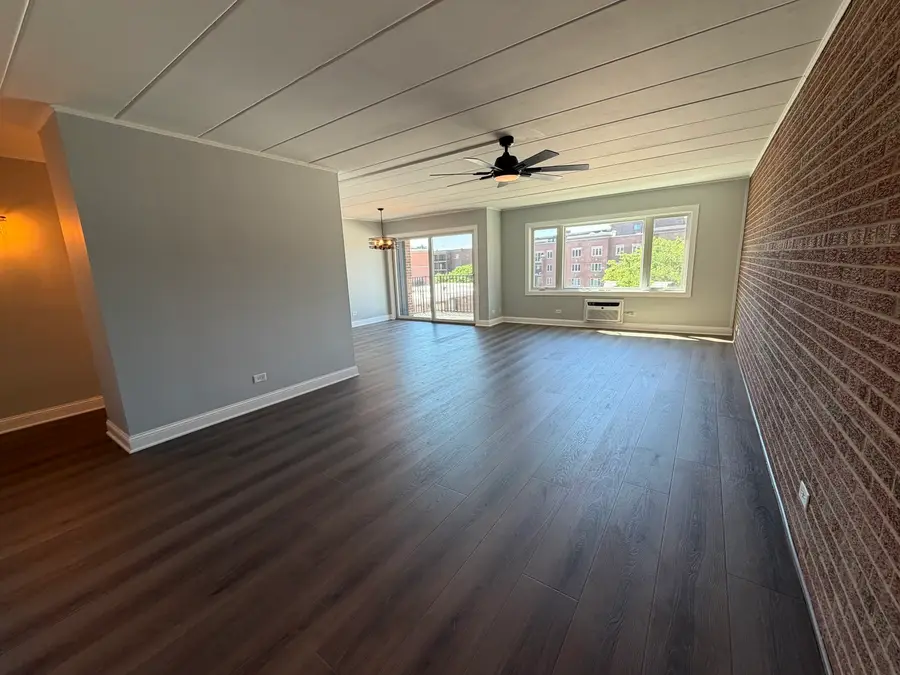 659 Des Plaines Avenue #5D, Des Plaines, IL 60016 - #3