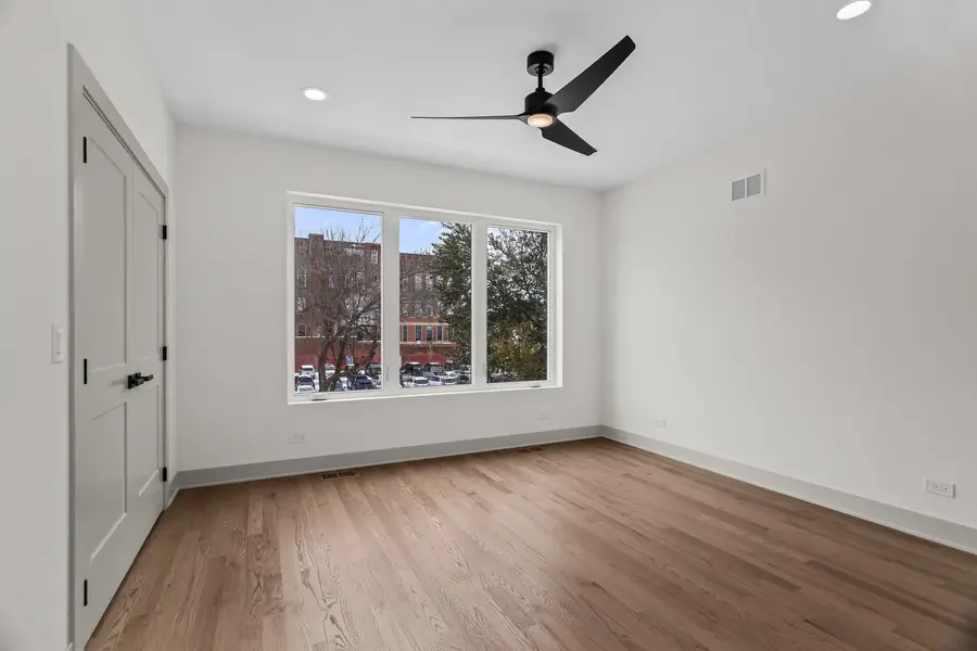 6637 S Evans Avenue, Chicago, IL 60637 - #2