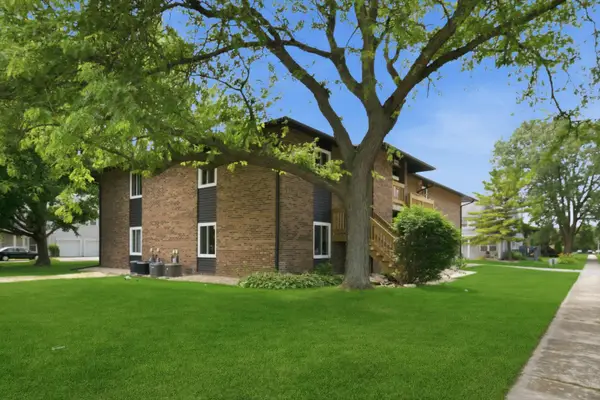 19409 Oakwood Avenue #19409, Country Club Hills, IL 60478