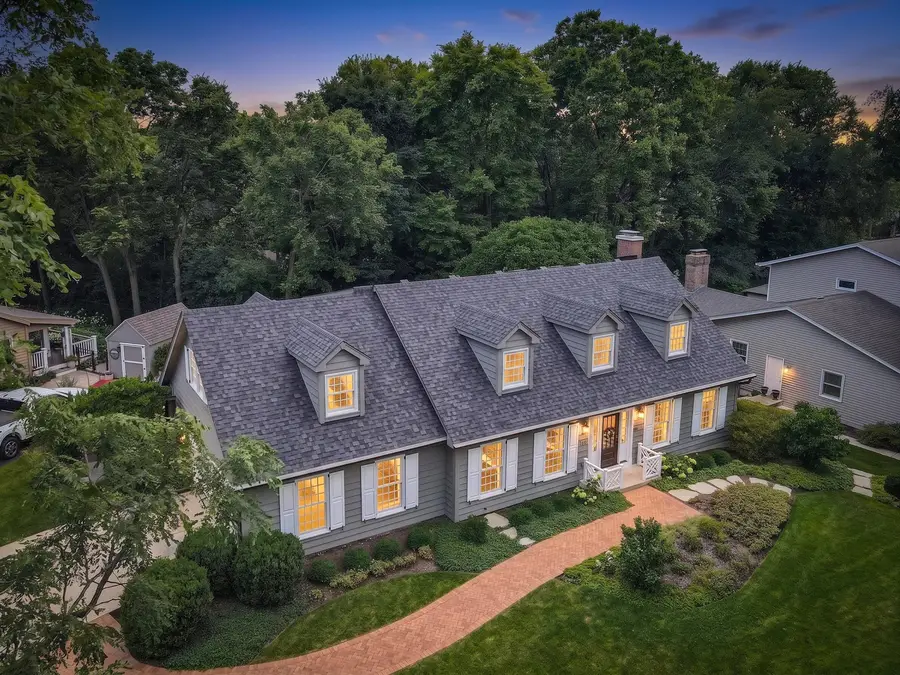 991 Huntleigh Drive, Naperville, IL 60540 - #2
