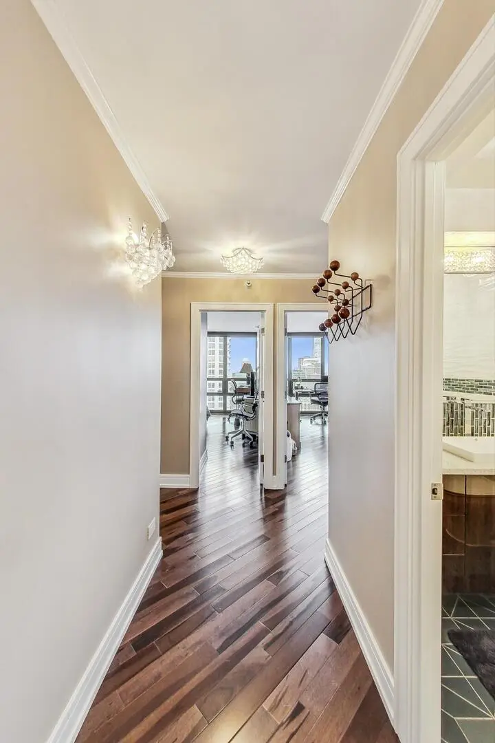 10 E Ontario Street #4808, Chicago, IL 60611 - #2