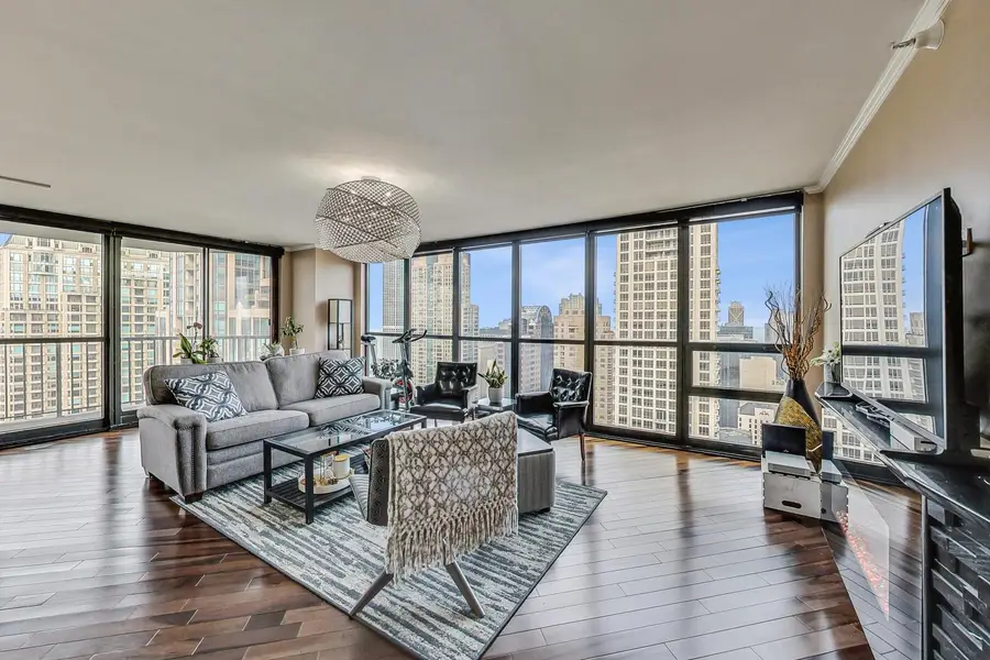 10 E Ontario Street #4808, Chicago, IL 60611 - #3