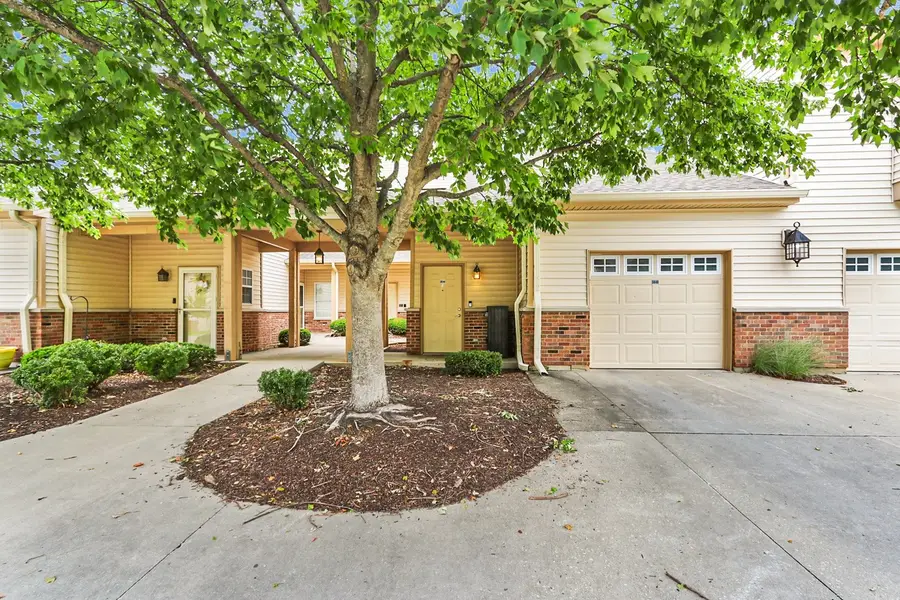 3848 Thornhill Circle #3848, Champaign, IL 61822 - #2