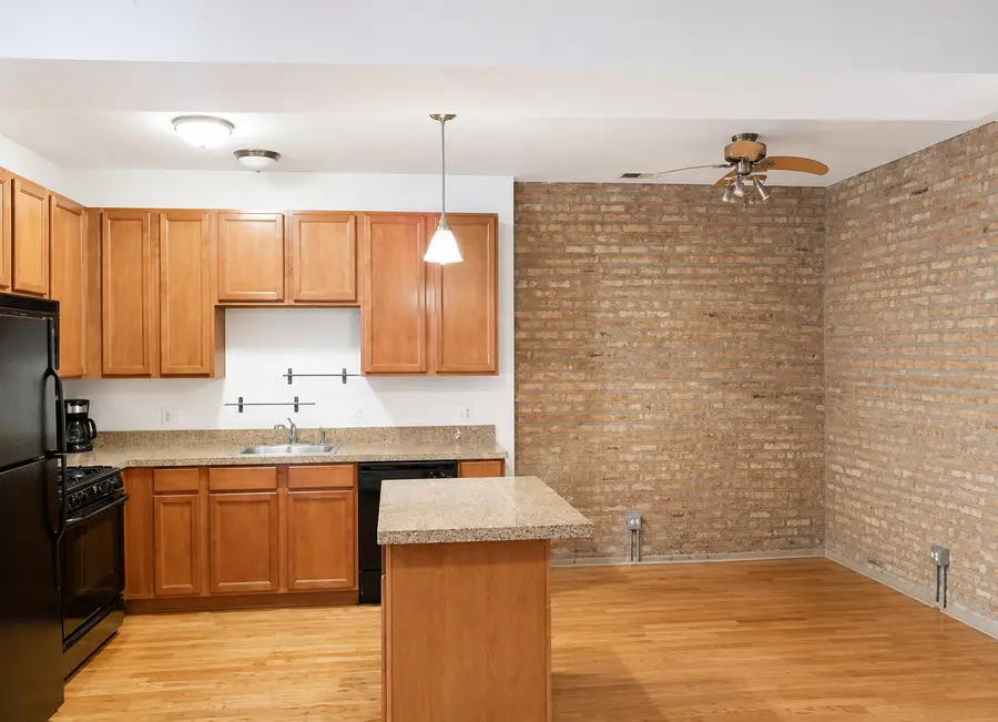 1649 W Pratt Boulevard #B-1, Chicago, IL 60626 - #2