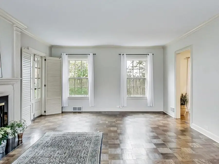 2929 Indianwood Road, Wilmette, IL 60091 - #3
