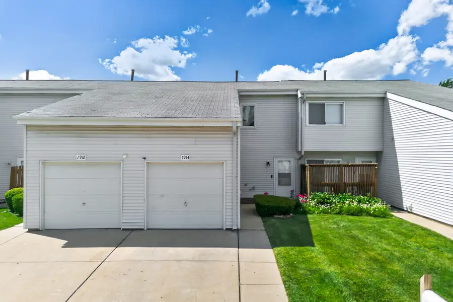 1914 N Alpine Drive, Glendale Heights, IL 60139 - #2