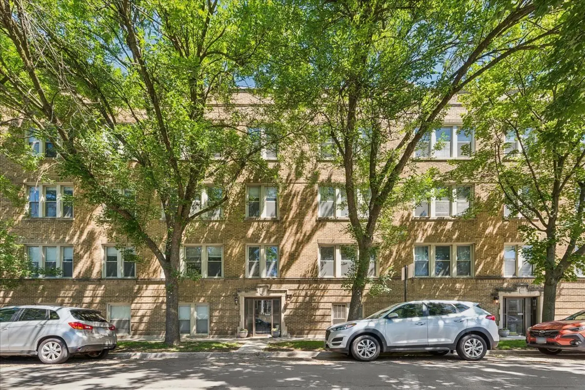 2152 W Ainslie Street #D2, Chicago, IL 60625 - #1