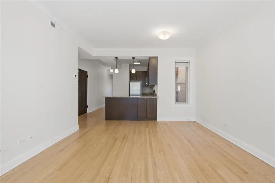 2152 W Ainslie Street #D2, Chicago, IL 60625 - #3
