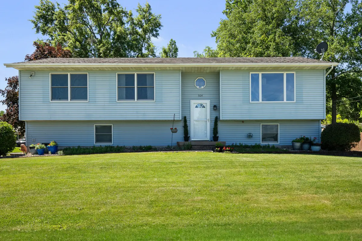 504 4th Avenue W, Andalusia, IL 61232 - #1