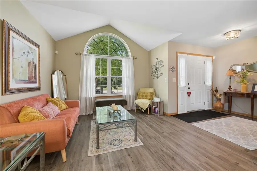 1632 Tall Oaks Drive, Plainfield, IL 60586 - #2