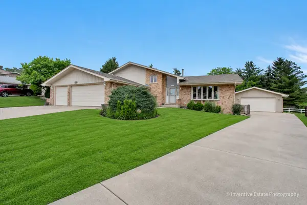 14637 S East Abbott Road, Homer Glen, IL 60491