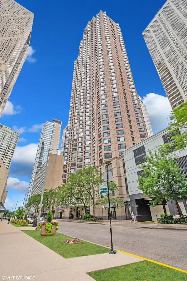 401 E Ontario Street #510, Chicago, IL 60611