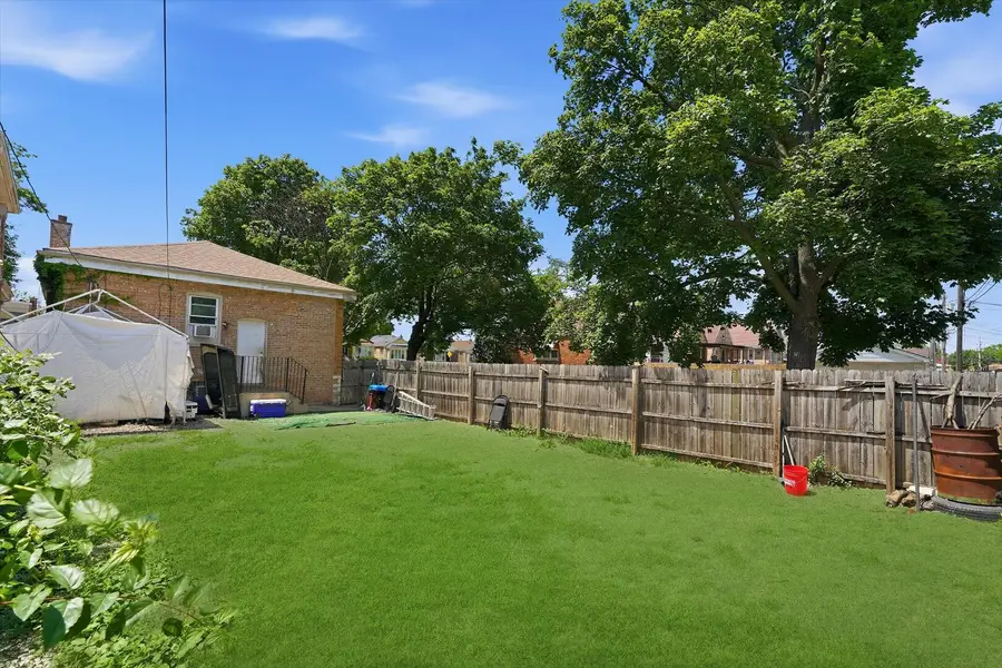 7201 S Sawyer Avenue, Chicago, IL 60629 - #3