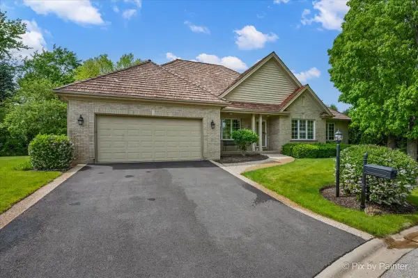 20 Lochbrook Lane, Inverness, IL 60010