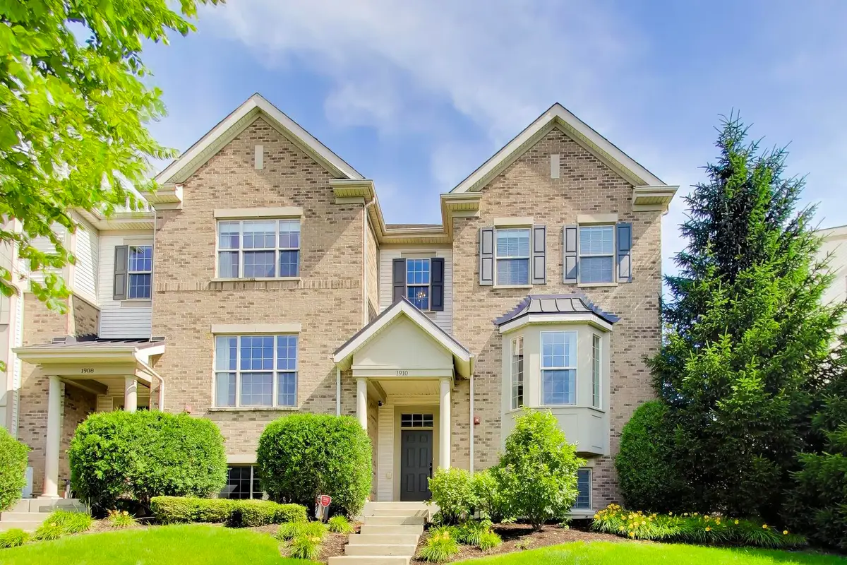1910 Dauntless Drive, Glenview, IL 60026 - #1