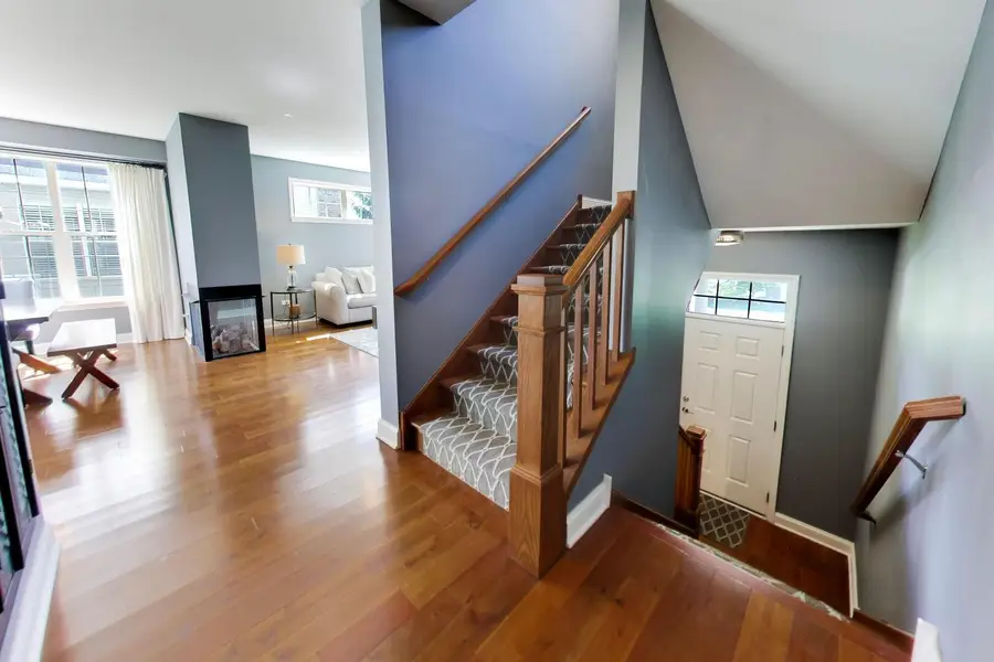 1910 Dauntless Drive, Glenview, IL 60026 - #3