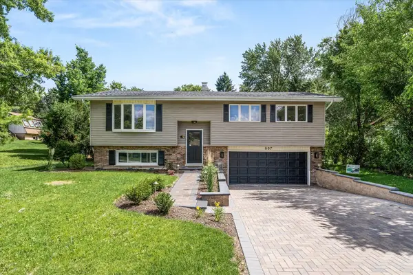 807 Division Street, Lisle, IL 60532