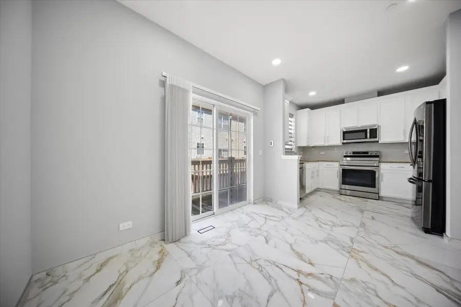 1244 Evergreen Avenue, Des Plaines, IL 60016 - #2