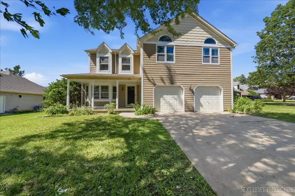 13 Saddlewood Court, Sugar Grove, IL 60554