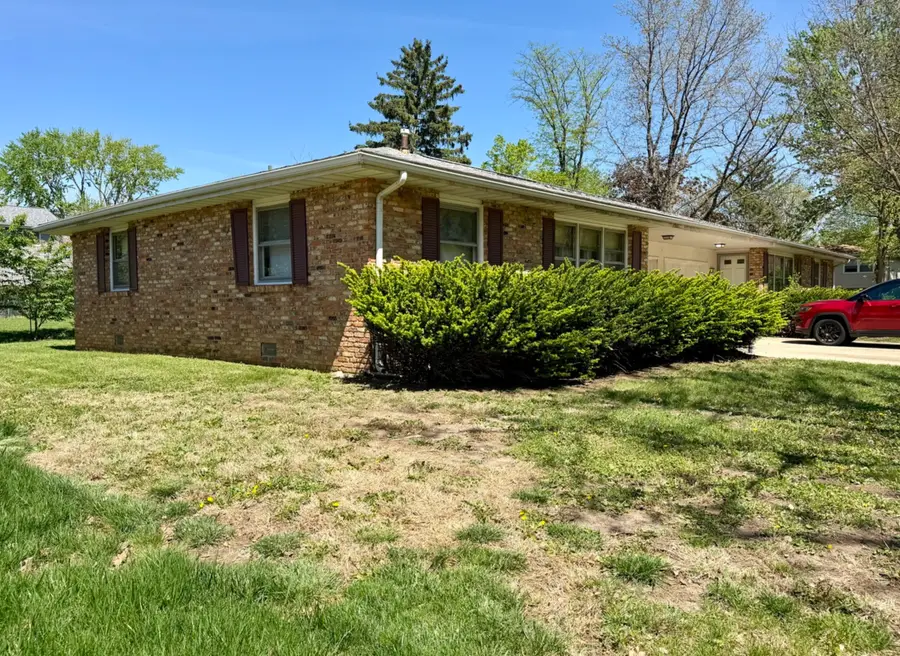 1004 Shurts Street, Urbana, IL 61801 - #3
