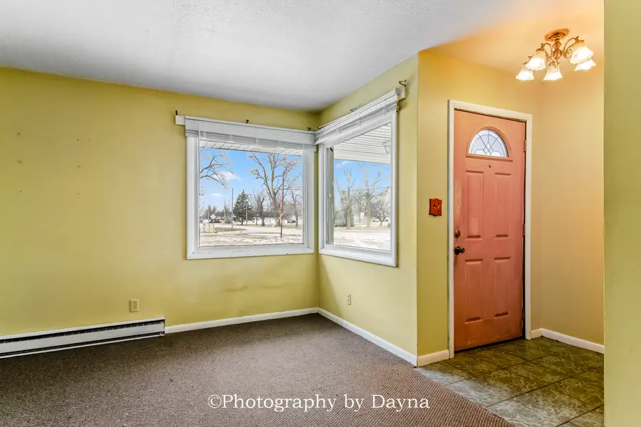 6678 S State Route 1, Saint Anne, IL 60964 - #2