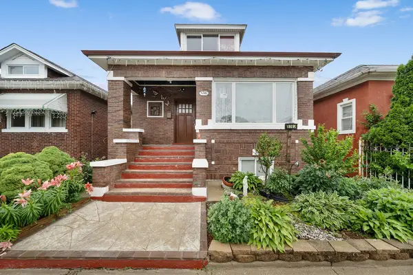 5741 S Sawyer Avenue, Chicago, IL 60629