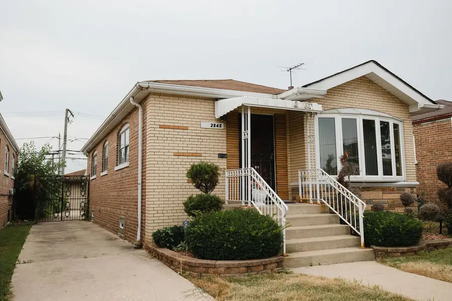 2545 E 93rd Street, Chicago, IL 60617 - #2