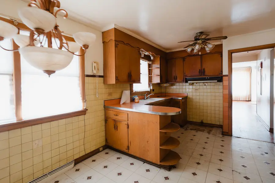 2545 E 93rd Street, Chicago, IL 60617 - #3