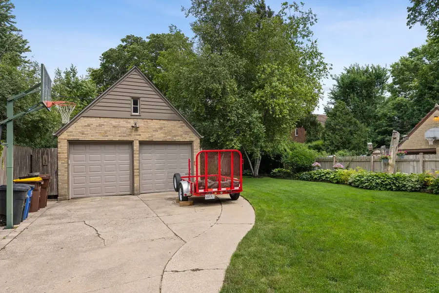 801 Lundvall Avenue, Rockford, IL 61107 - #3