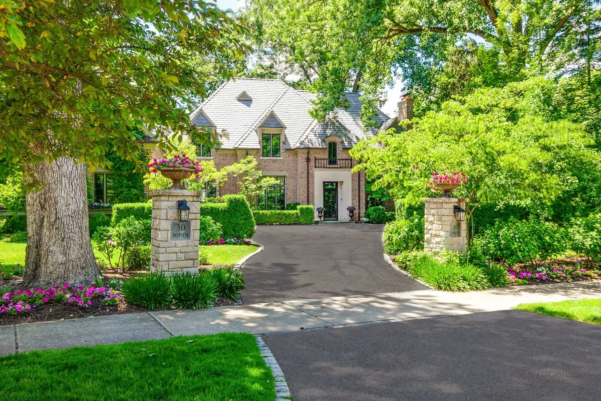 30 S Sheridan Road, Lake Forest, IL 60045 - #1