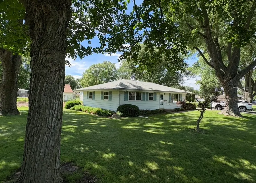 609 9th Avenue, Ottawa, IL 61350 - #3