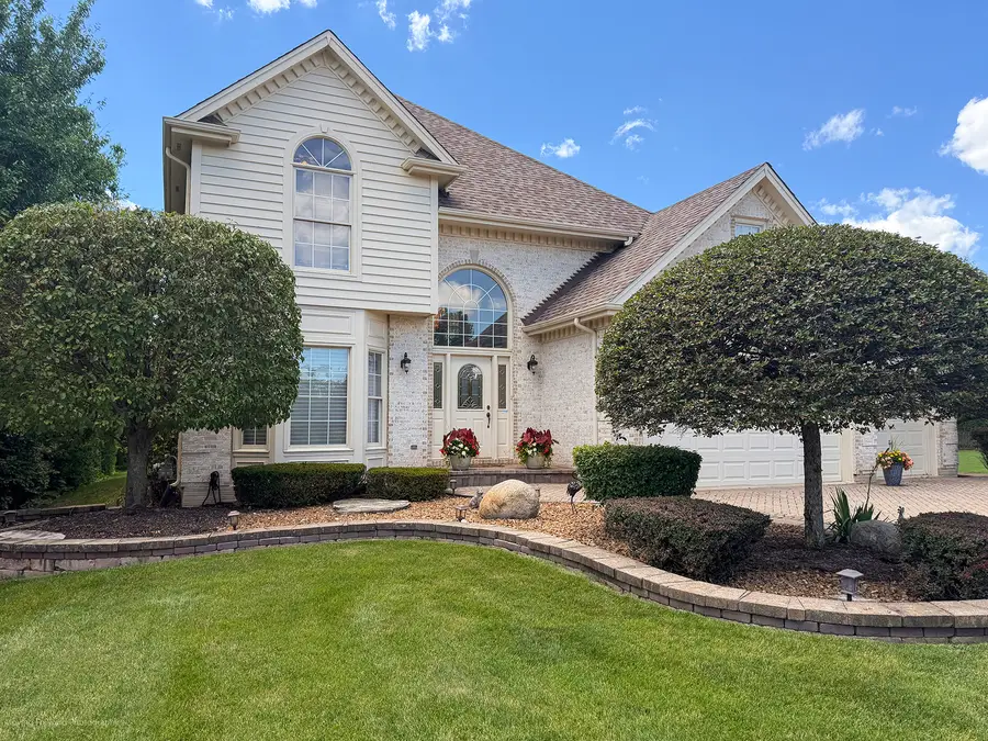 13050 Silver Fox Drive, Lemont, IL 60439 - #2