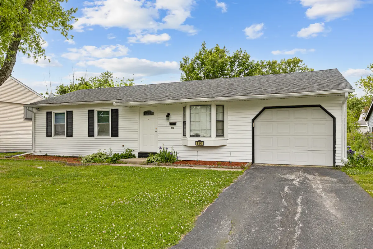 110 N Oak Lane, Glenwood, IL 60425 - #1