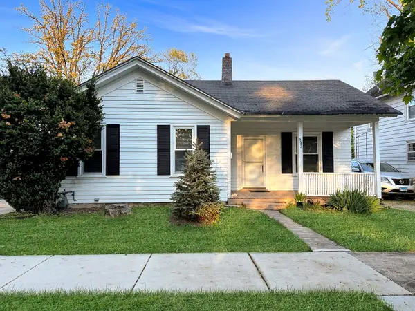 652 S Main Street, Naperville, IL 60540