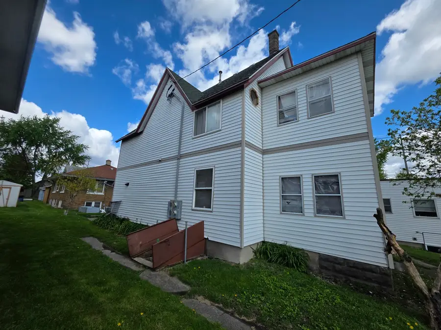 333 N 7th Street, Dekalb, IL 60115 - #2