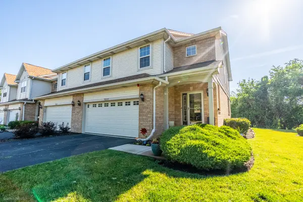 9207 Waterfall Glen Boulevard, Darien, IL 60561