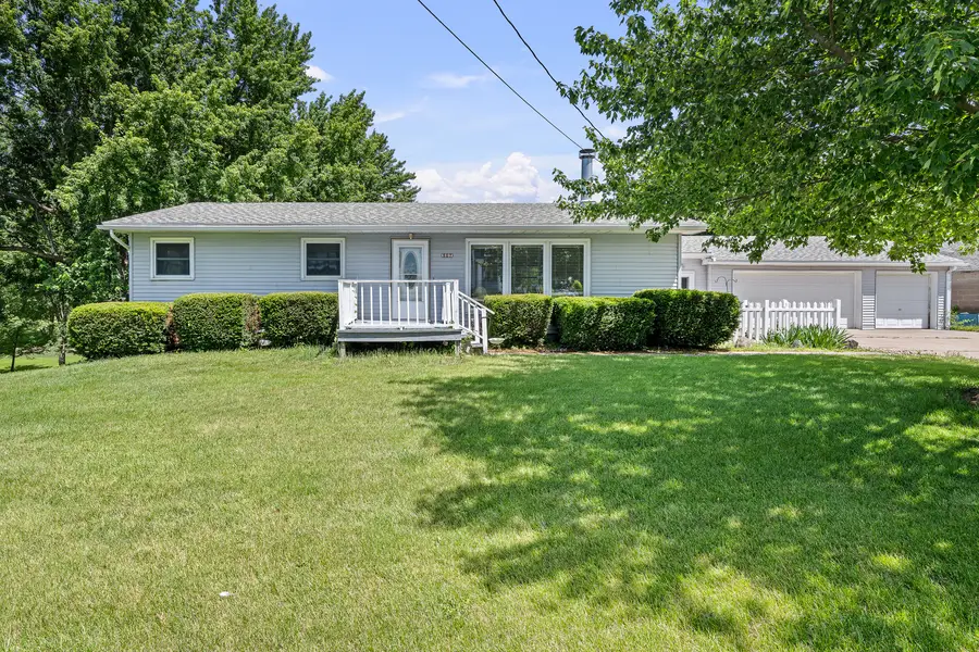 507 W Main Street W, Reynolds, IL 61279 - #3