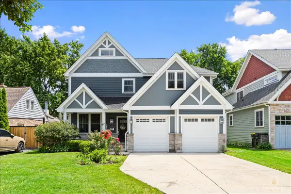 609 8th Avenue, La Grange, IL 60525