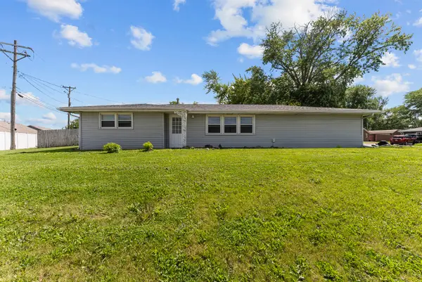 2313 12th Street, Silvis, IL 61282