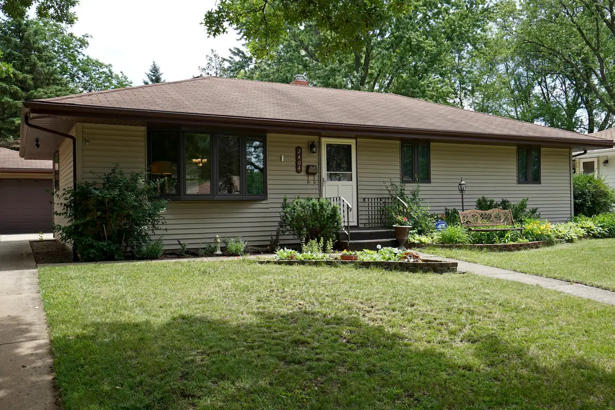 2404 Winnetka Drive, Rockford, IL 61108 - #1