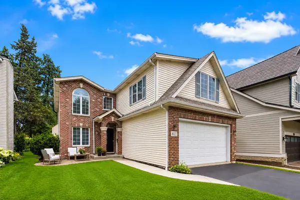 827 Birch Avenue, Downers Grove, IL 60515