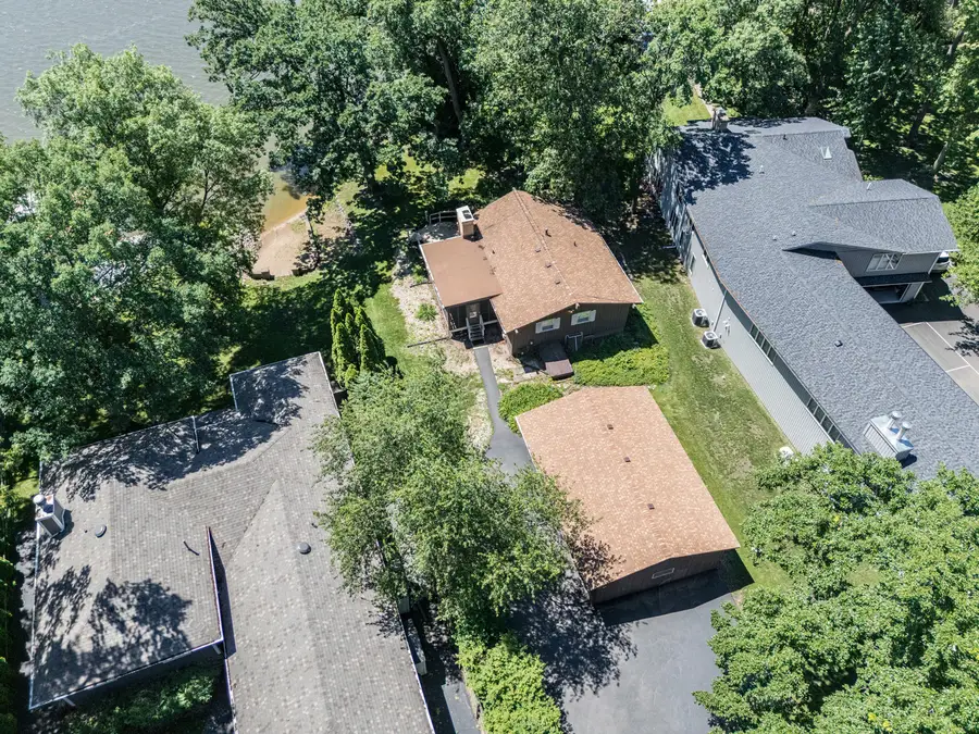 407 Holiday Drive, Lake Holiday, IL 60552 - #3
